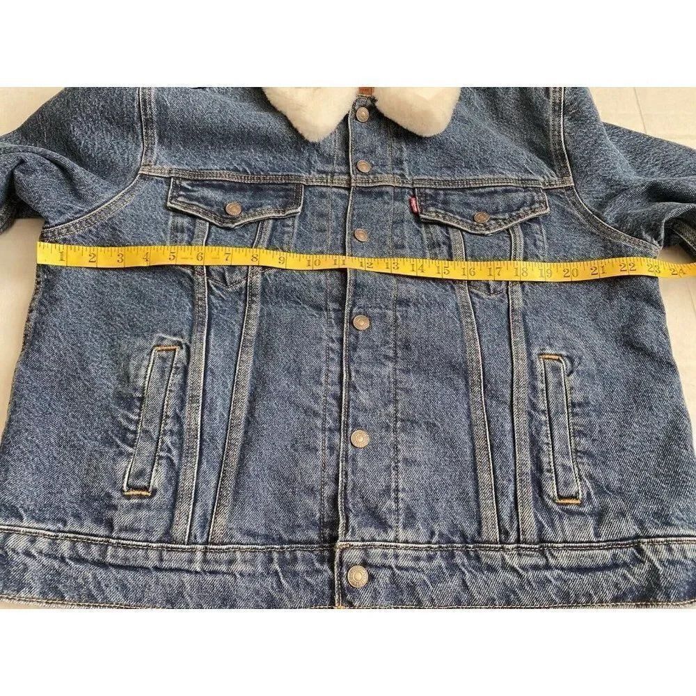 Levi's Women’s Cozy Faux‎ Fur Collar Ex-Boyfriend Trucker Denim Jacket Sz XL NWT - Picture 5 of 11